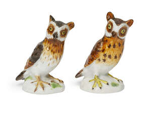 
	
		Two similar Meissen porcelain models of owls, one circa. 1924-1927, both with blue...