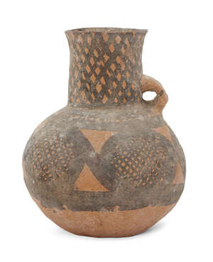 
	
		A Chinese pottery jug, Neolithic period, Majiayao culture, slip-painted with cross-hatch...