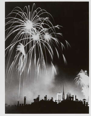 
	
		Brassai,
		Hungarian/French 1899-1984-
		 
		Feux d'artifice, du 14 Juillet, vus de...