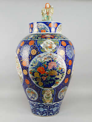
	
		A large Japanese porcelain vase and lid, 19th century, the lid with figural finial, with...