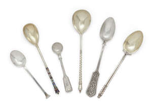 
	
		A Russian silver and niello teaspoon, Moscow, c.1869, assay master Victor Savikov, the...