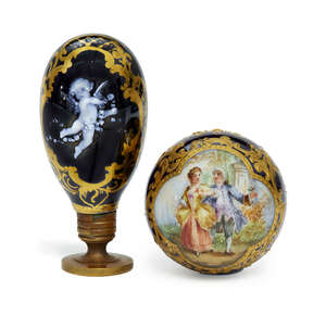 
	
		A Continental porcelain spherical cane handle, late 19th century, decorated with a...