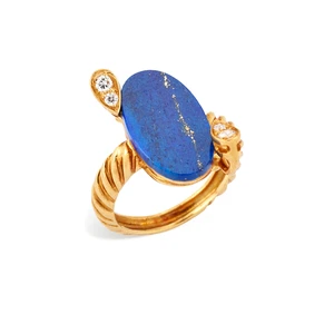 Antony Stanton. An 18ct gold lapis lazuli and diamond ring, composed of an oval-shaped lapis lazuli plaque, with brilliant-cut diamond accents, to grooved tape