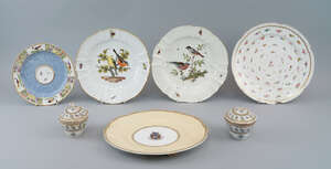 A Copeland and Garrett porcelain plate, 19th century, bearing the armorials of of Alderman Henry Winchester and Elisabeth Ayerst of Hawkhurst, Kent, with the m
