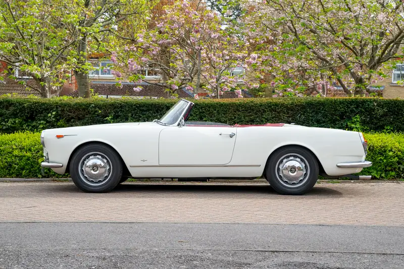 1959 Alfa Romeo 2000 Spider by Touring-For Sale