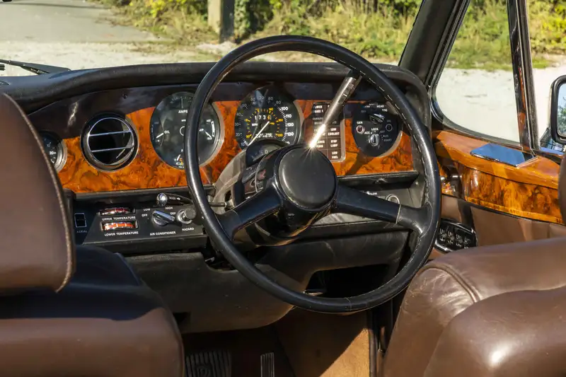 1976 Rolls-Royce Corniche Convertible-For Sale
