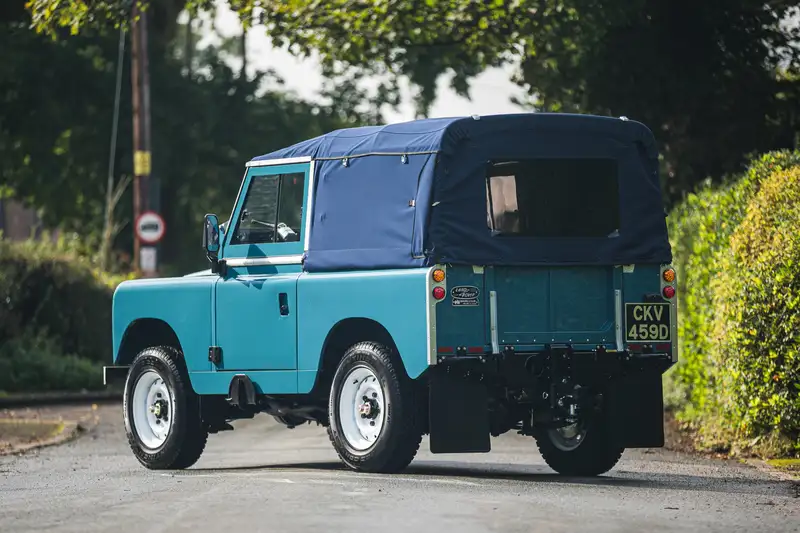 1966 Land Rover Series IIA 88