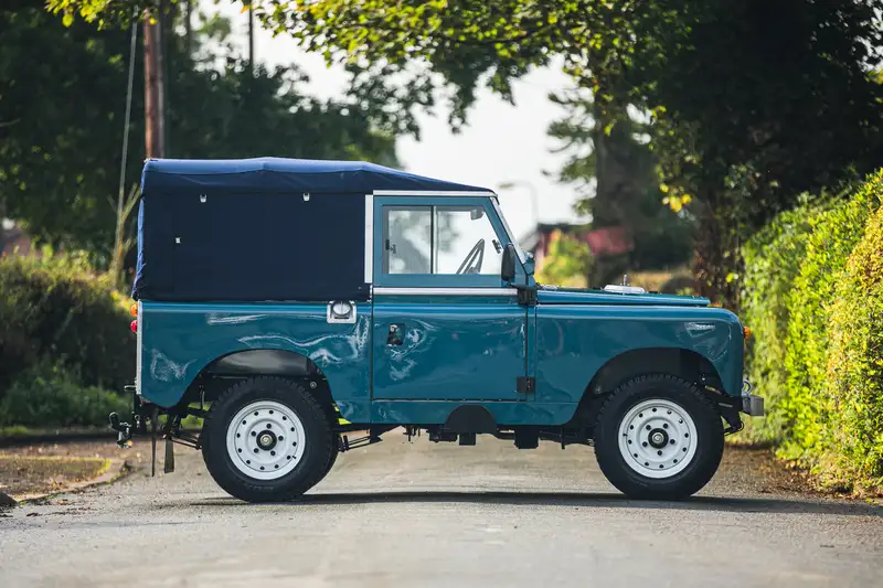 1966 Land Rover Series IIA 88