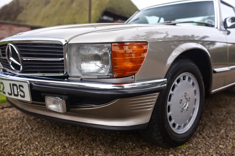 1986 Mercedes-Benz 500SL (R107) With Hardtop-Sold
