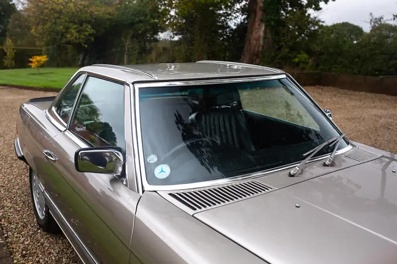 1986 Mercedes-Benz 500SL (R107) With Hardtop-Sold