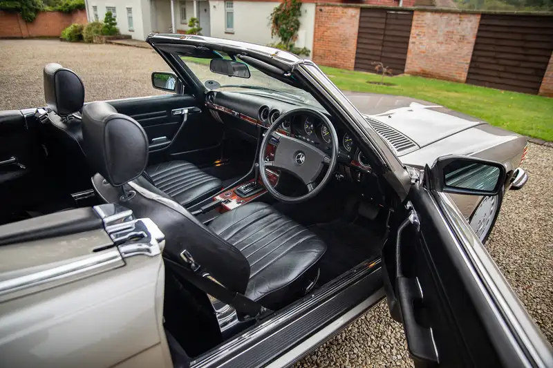 1986 Mercedes-Benz 500SL (R107) With Hardtop-Sold