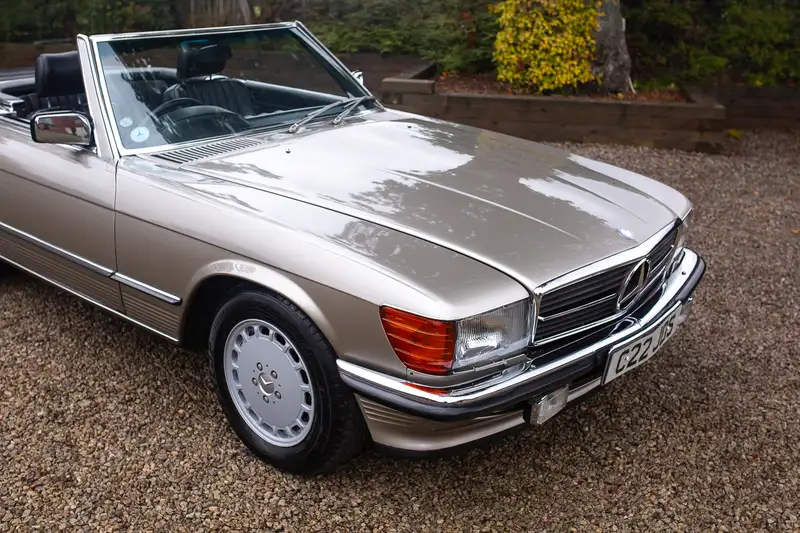 1986 Mercedes-Benz 500SL (R107) With Hardtop-Sold