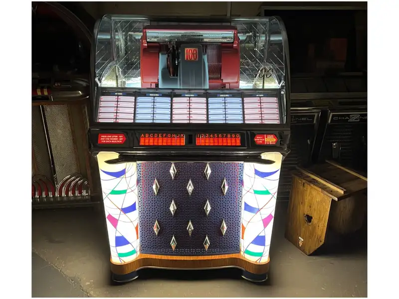 Fully-Restored Seeburg Model 100W from c.1953