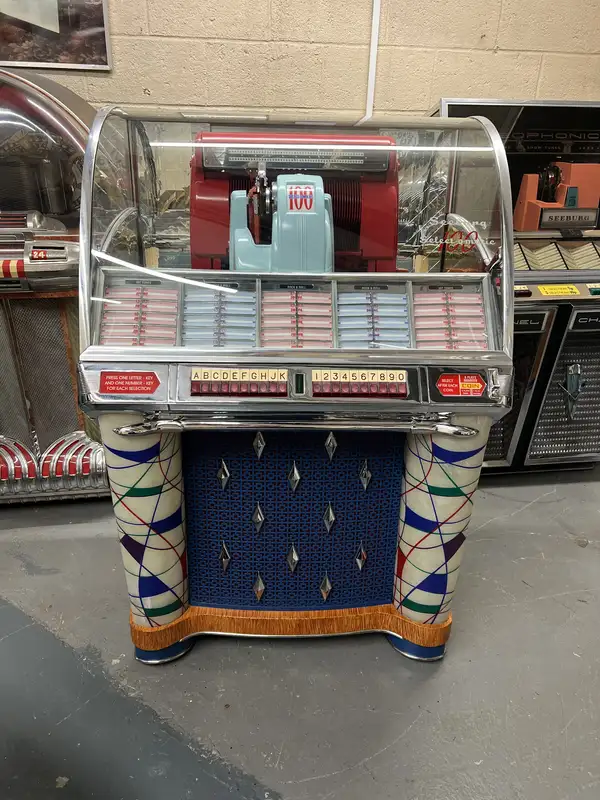 Fully-Restored Seeburg Model 100W from c.1953