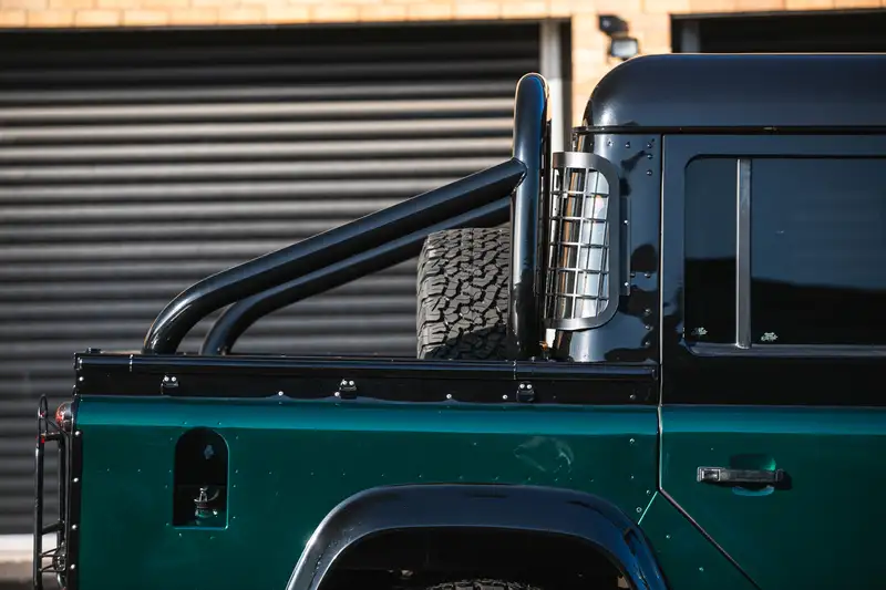 2005 Land Rover 110 TD5 Double Cab XS-Sold