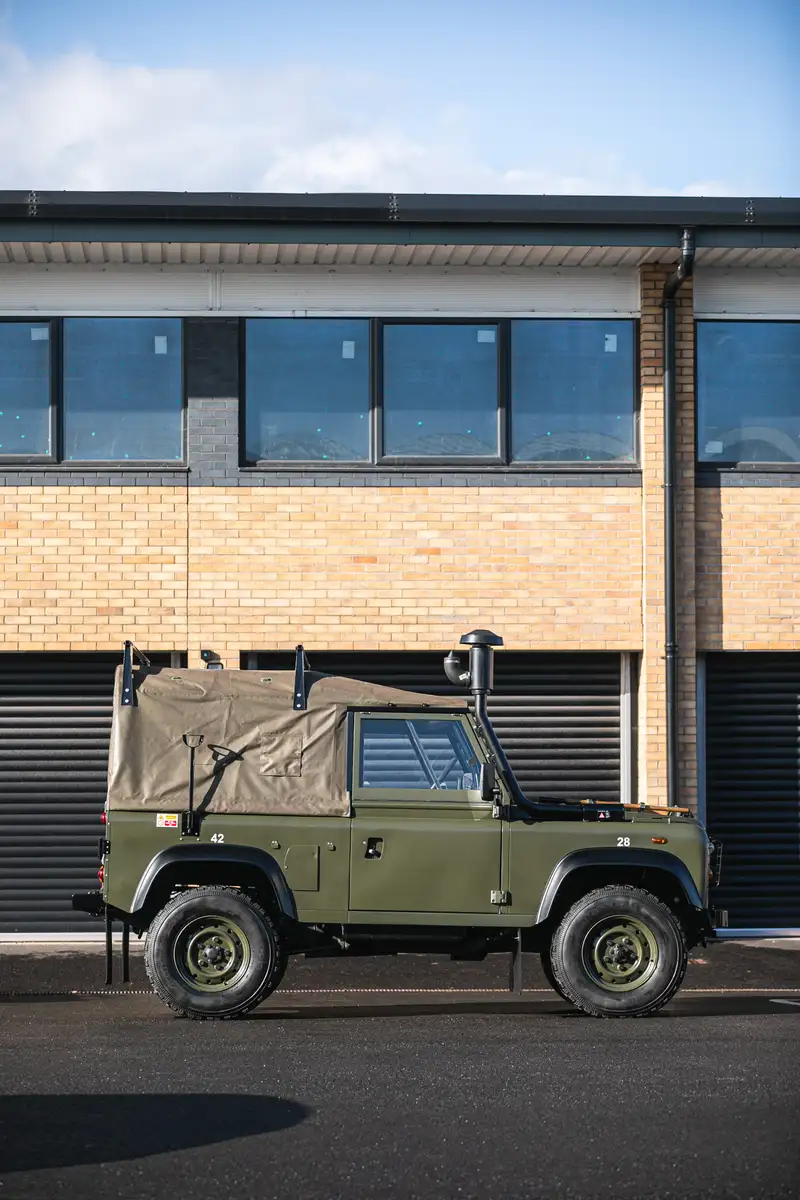 1999 Land Rover 90 'Winter Water Wolf'-For Sale