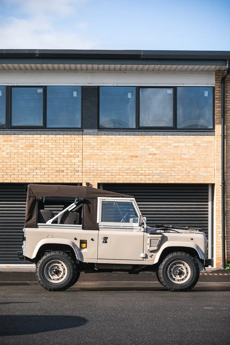 1997 Land Rover Defender 90 Wolf-Sold
