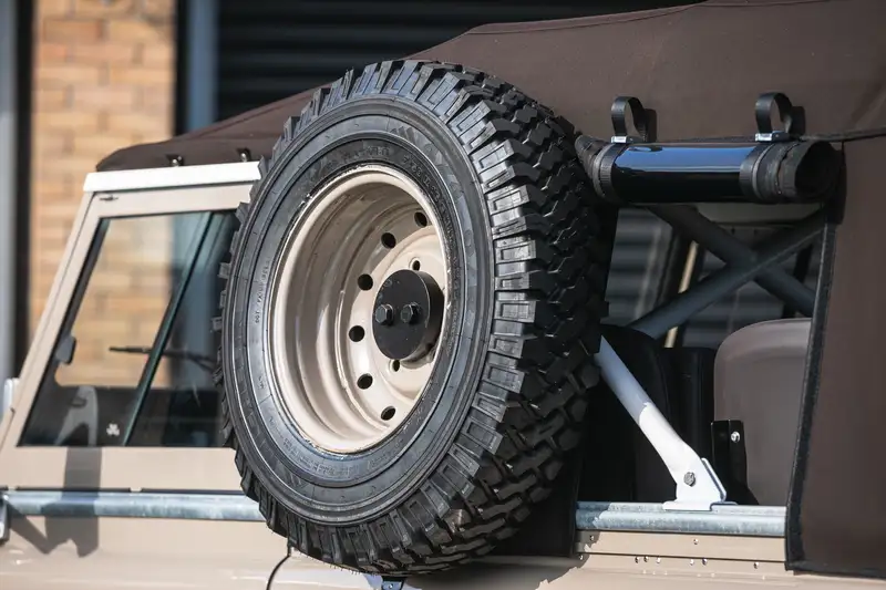 1997 Land Rover Defender 90 Wolf-Sold