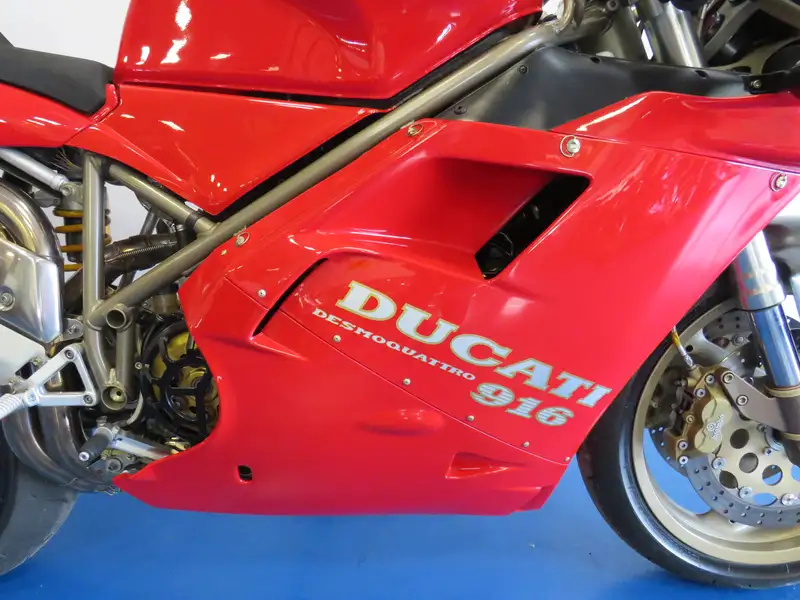 1994 Ducati 916 Strada 916cc-Sold