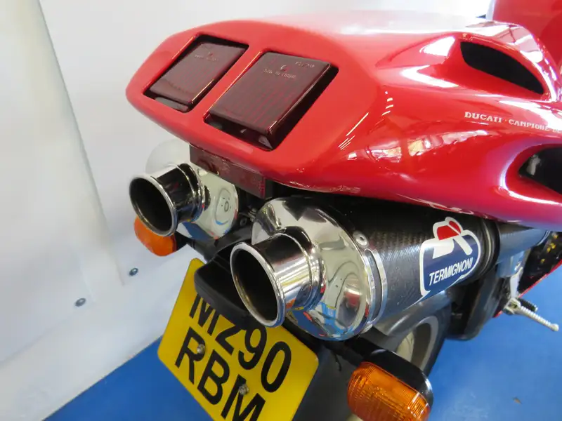 1994 Ducati 916 Strada 916cc-Sold