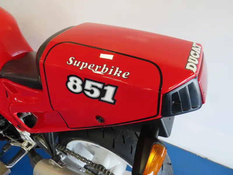 1989 Ducati 851 Raymond Roche Replica 851cc-Sold
