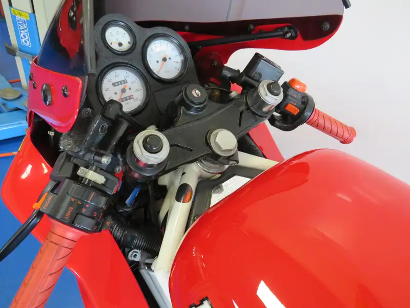 1989 Ducati 851 Raymond Roche Replica 851cc-Sold