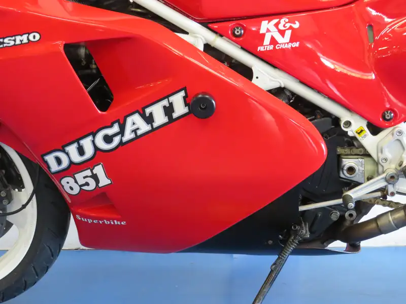 1989 Ducati 851 Raymond Roche Replica 851cc-Sold