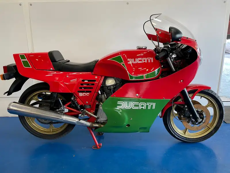 c.1982 Ducati 900 Mike Hailwood Replica 864cc-Sold