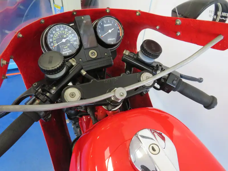 c.1982 Ducati 900 Mike Hailwood Replica 864cc-Sold