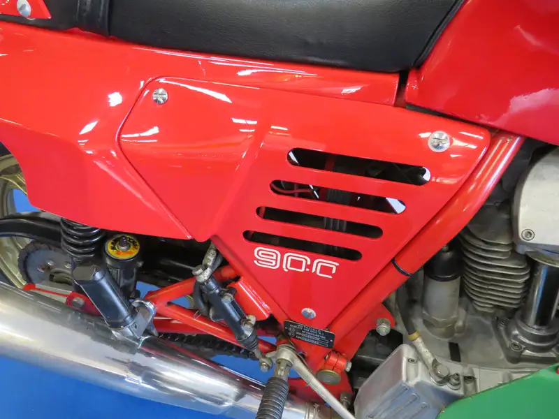 c.1982 Ducati 900 Mike Hailwood Replica 864cc-Sold