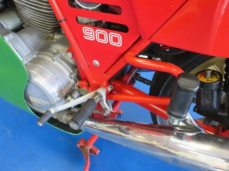 c.1982 Ducati 900 Mike Hailwood Replica 864cc-Sold