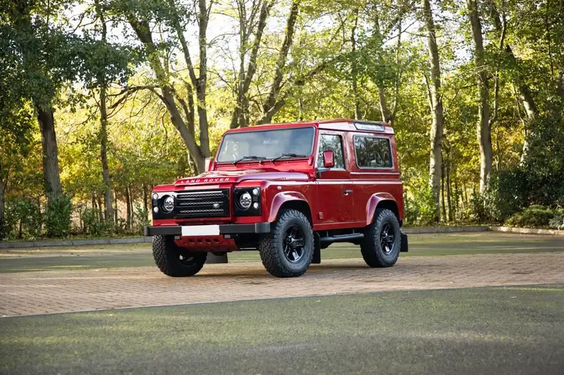 2013 Land Rover Defender 90 XS TD -Sold