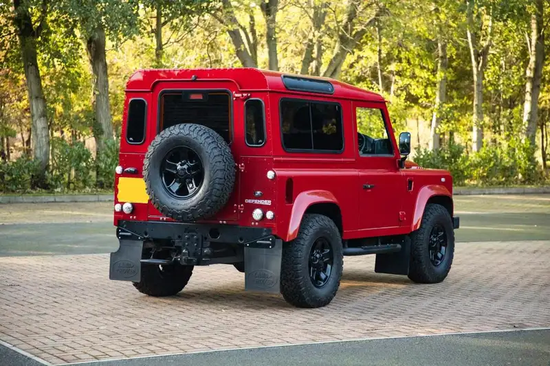 2013 Land Rover Defender 90 XS TD -Sold
