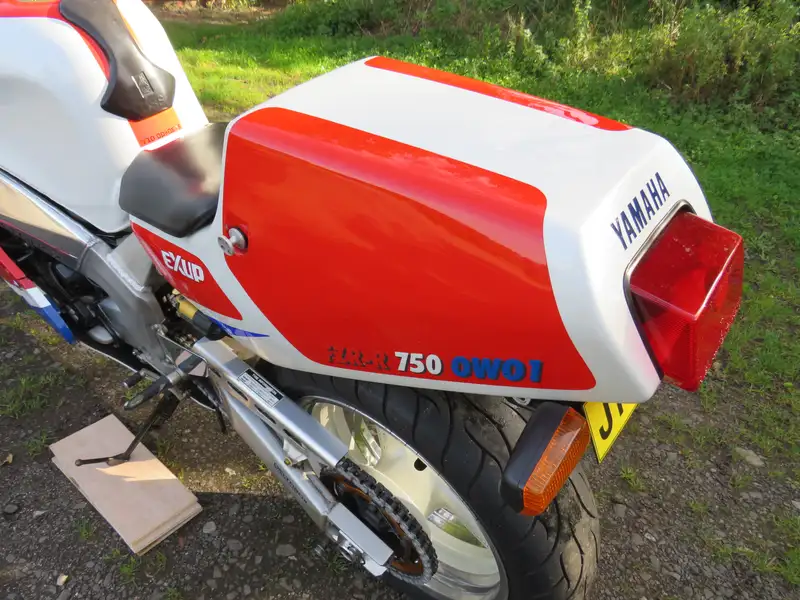1991 Yamaha FZR750R OW01 749cc-Sold