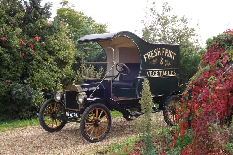 Iconic Auctioneers | 1913 Ford Model T Delivery Van-Sold