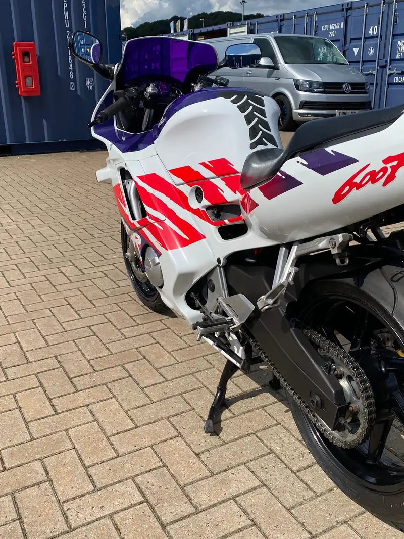 1993 Honda CBR600F 599cc-Sold