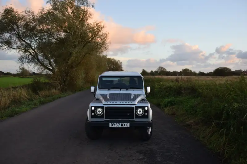 2007 Land Rover Defender 90 XS SW-Sold