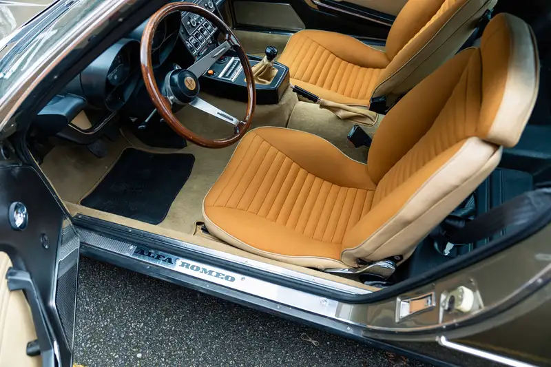 1972 Alfa Romeo Montreal-Sold