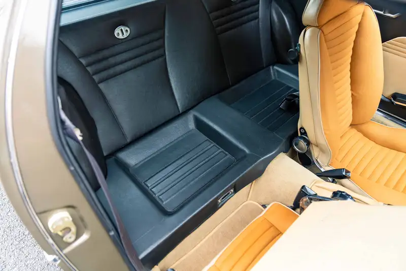 1972 Alfa Romeo Montreal-Sold