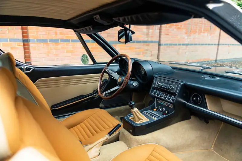 1972 Alfa Romeo Montreal-Sold