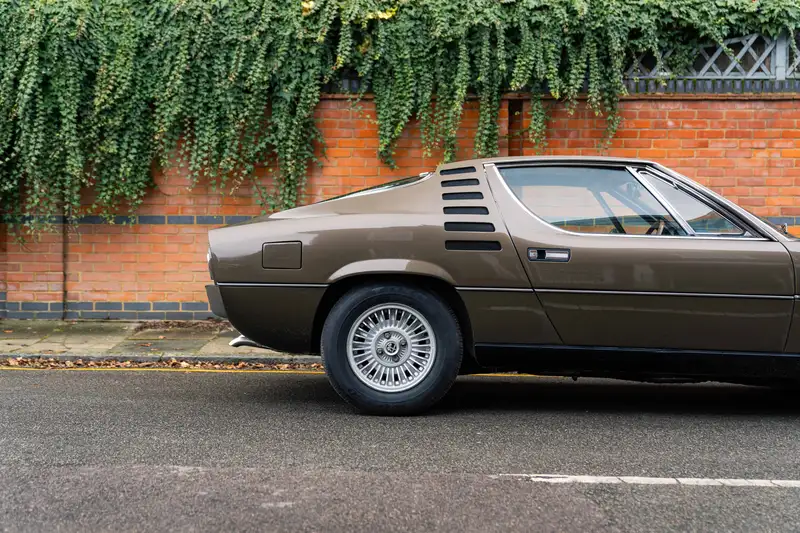1972 Alfa Romeo Montreal-Sold