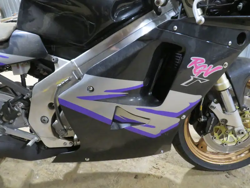 1993 Suzuki RGV250P 249cc-Sold