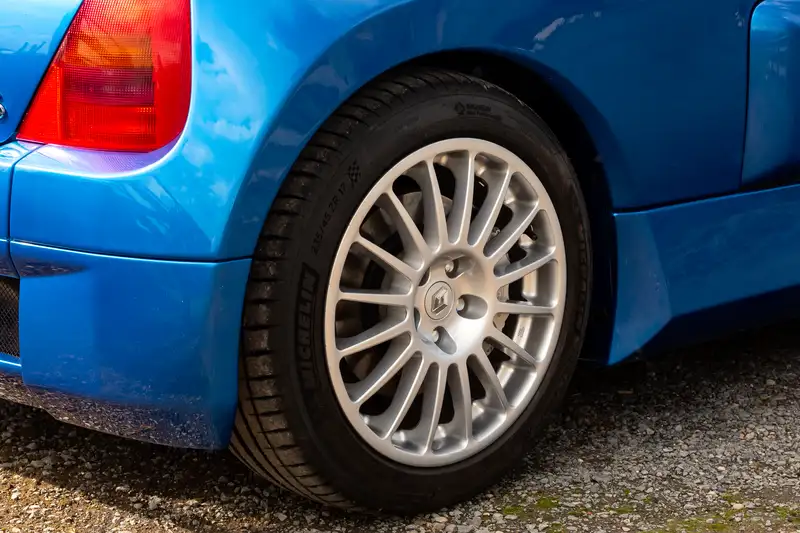 2002 Renault Clio V6 'Engineered by Tassell' -For Sale