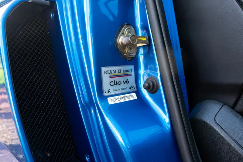 2002 Renault Clio V6 'Engineered by Tassell' -For Sale