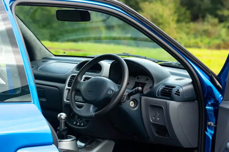 2002 Renault Clio V6 'Engineered by Tassell' -For Sale