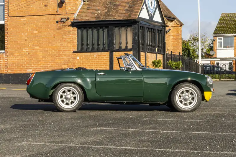 Iconic Auctioneers | 1969 MG C 'Sebring' Roadster-For Sale