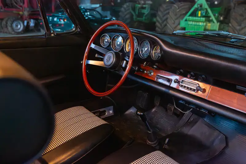 1966 Porsche 911 2.0-litre 'SWB' Coupé-Sold