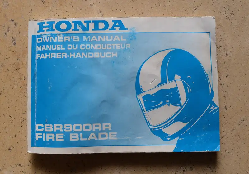 2002 Honda Fireblade CBR 900 RR1 929cc-For Sale