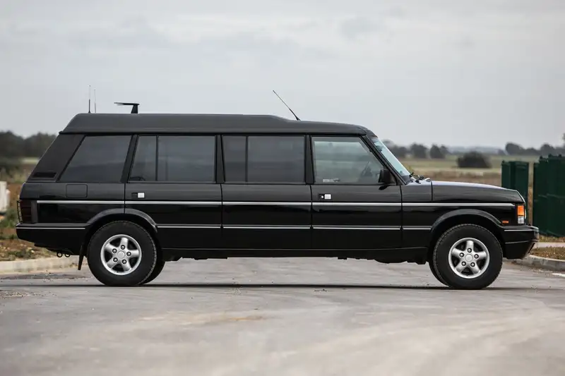 1994 Range Rover Vogue LSE 4.3 V8 Limousine - Mike Tyson-Sold