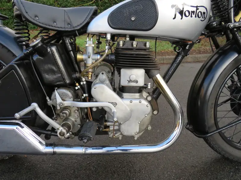 1942 Norton 16H 660cc-Sold